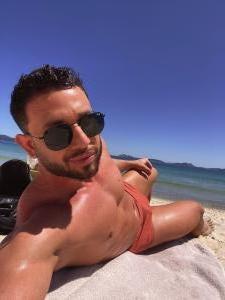 623265257: Chico busca chica en Pontevedra