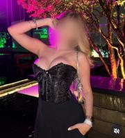 613596898: Chica busca chico en Sevilla