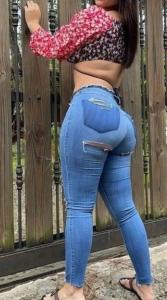 613530195: Chica busca chico en Málaga