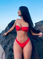 631674363: Chica busca chico en Barcelona