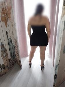 697534058: Chica busca chico en Madrid