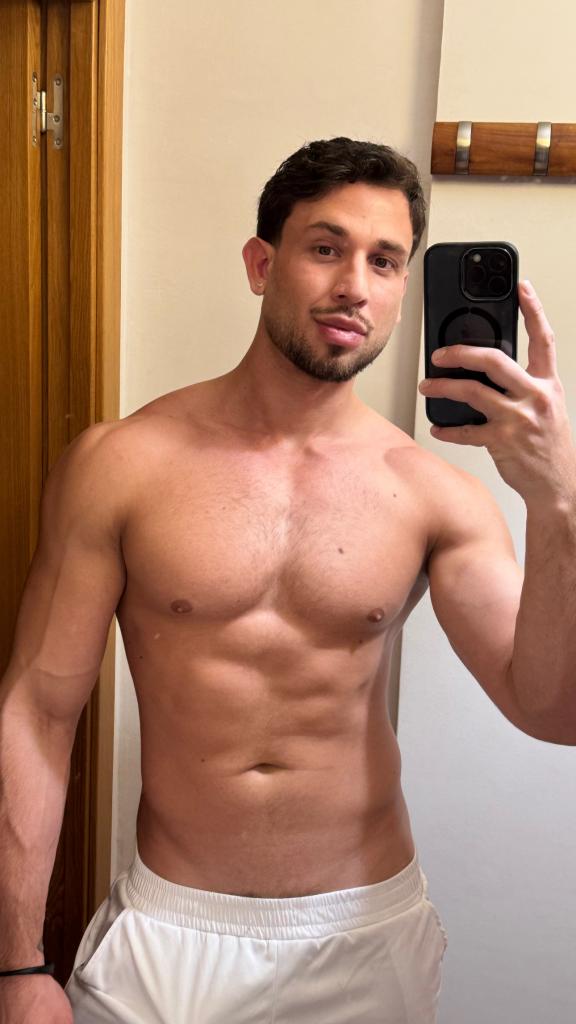 Chico busca chica en Pontevedra: 