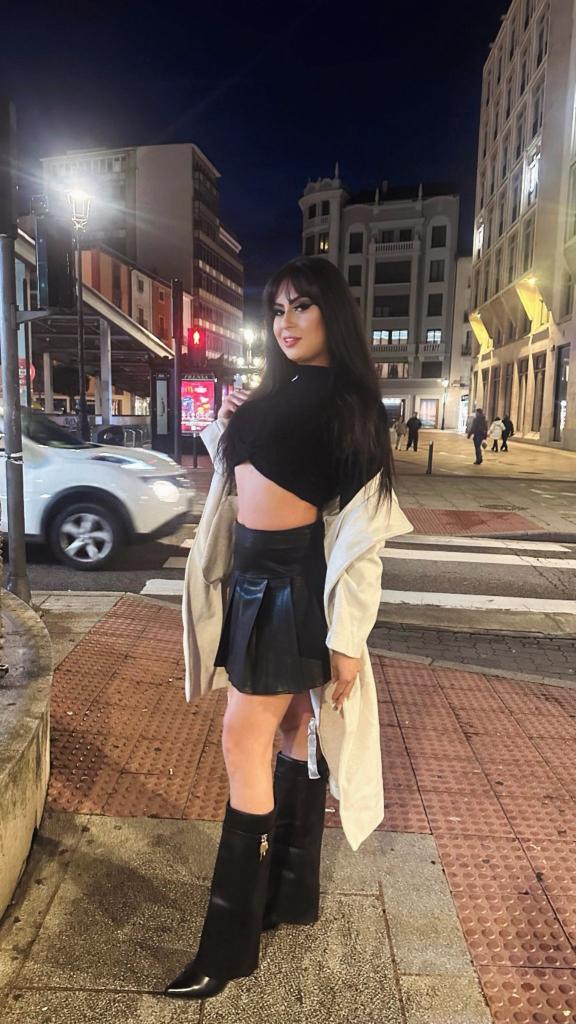 633046039: Transexual en Pontevedra