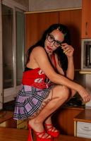 655882183: Chica busca chico en Madrid