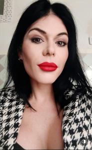 614925334: Transexual en Castellón