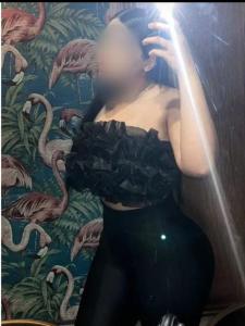 604358502: Chica busca chico en Zaragoza