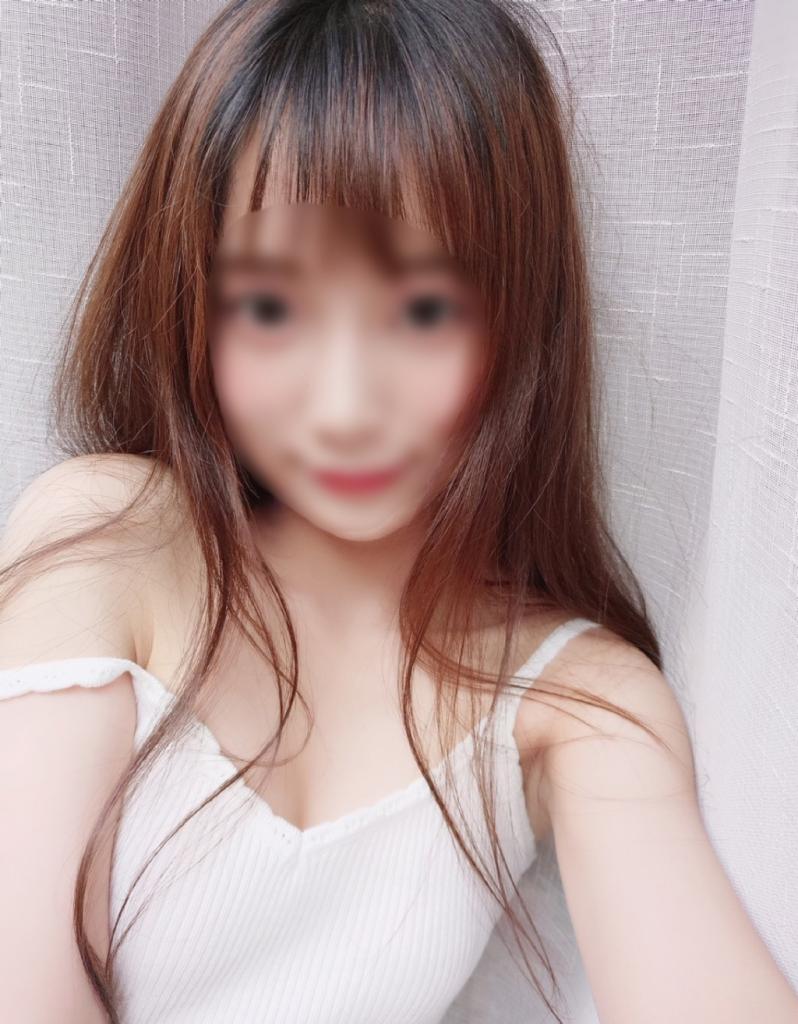 685446321: Chica busca chico en Madrid