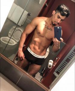 617630921: Chico busca chica en Barcelona