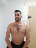 615974819: Chico busca chica en Barcelona