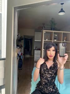 654708067: Travesti en Sevilla
