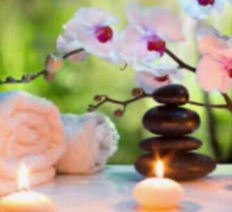 614077693: Chica busca chico en La Coruña