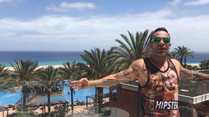 624506937: Chico busca chica en Zaragoza