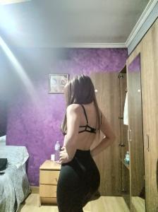 631161690: Chica busca chico en Álava