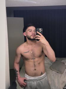 607376971: Chico busca chica en Madrid