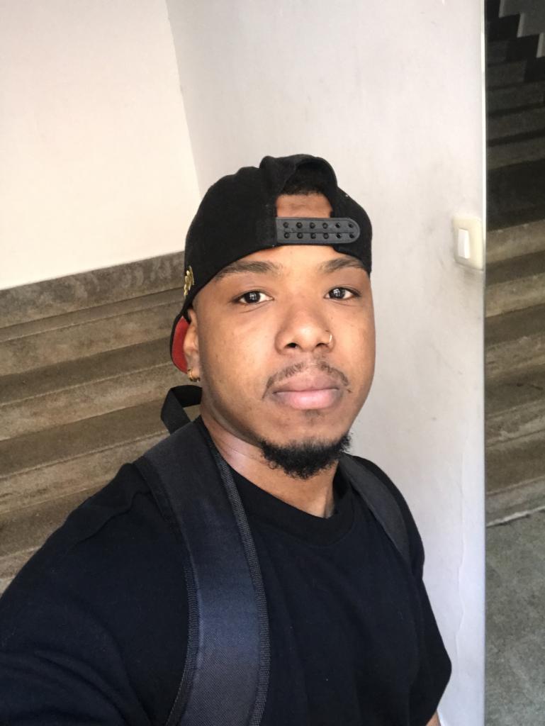 632809326: Chico busca chica en Asturias