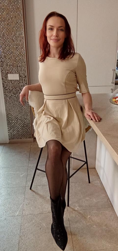 641595532: Chica busca chico en Alicante