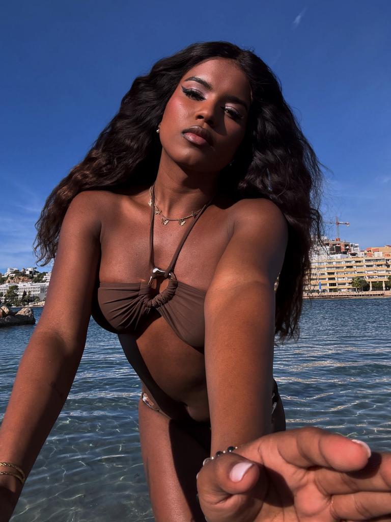 613763554: Travesti en Málaga