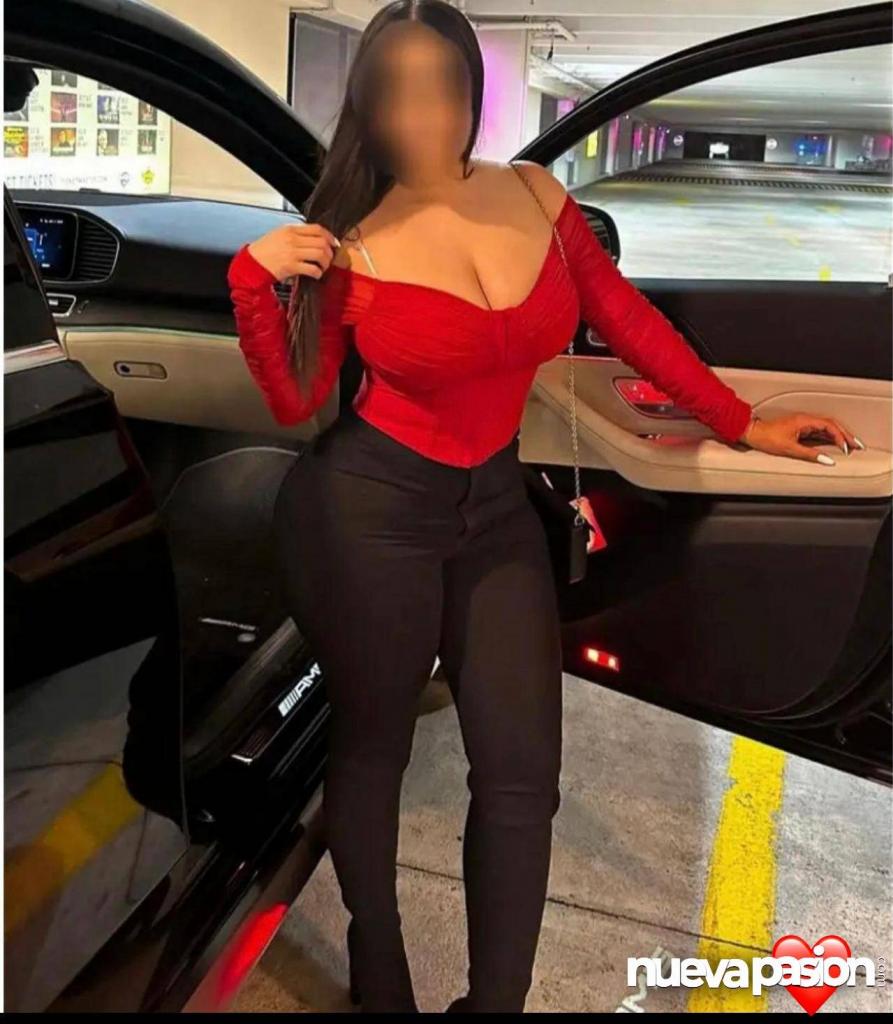 677354462: Chica busca chico en Málaga