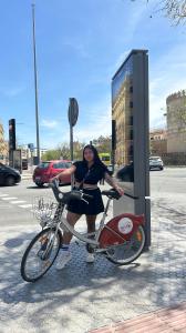 664299854: Chica busca chico en Jaén