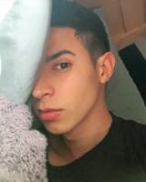 647335856: Chico busca chica en Valencia