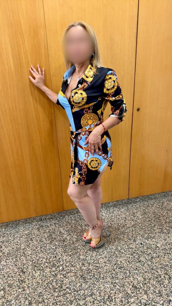 641168062: Chica busca chico en Barcelona