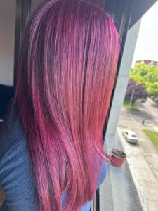 641017705: Transexual en León