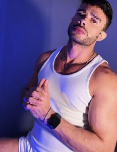 Chico busca chica en Málaga: 