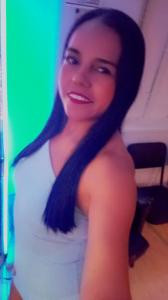 643618077: Chica busca chico en Lérida