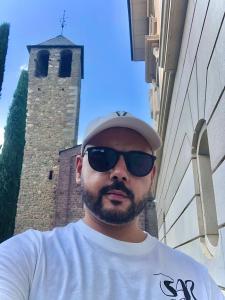 Chico busca chica en Lérida: 