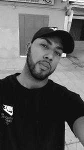 632912823: Chico busca chica en Valencia