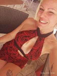 632025514: Chica busca chico en Barcelona