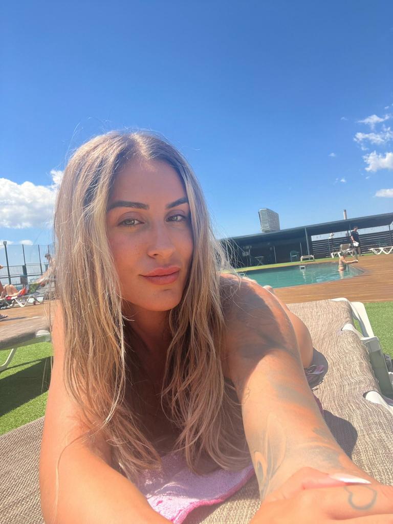 Chica busca chico en Cádiz: Chica busca chico