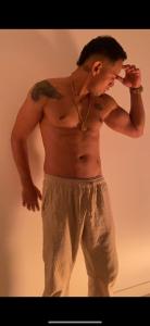 647649647: Chico busca chica en Valencia