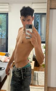 603862808: Chico busca chica en Madrid