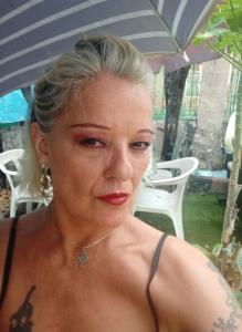 634748491: Chica busca chico en Valencia