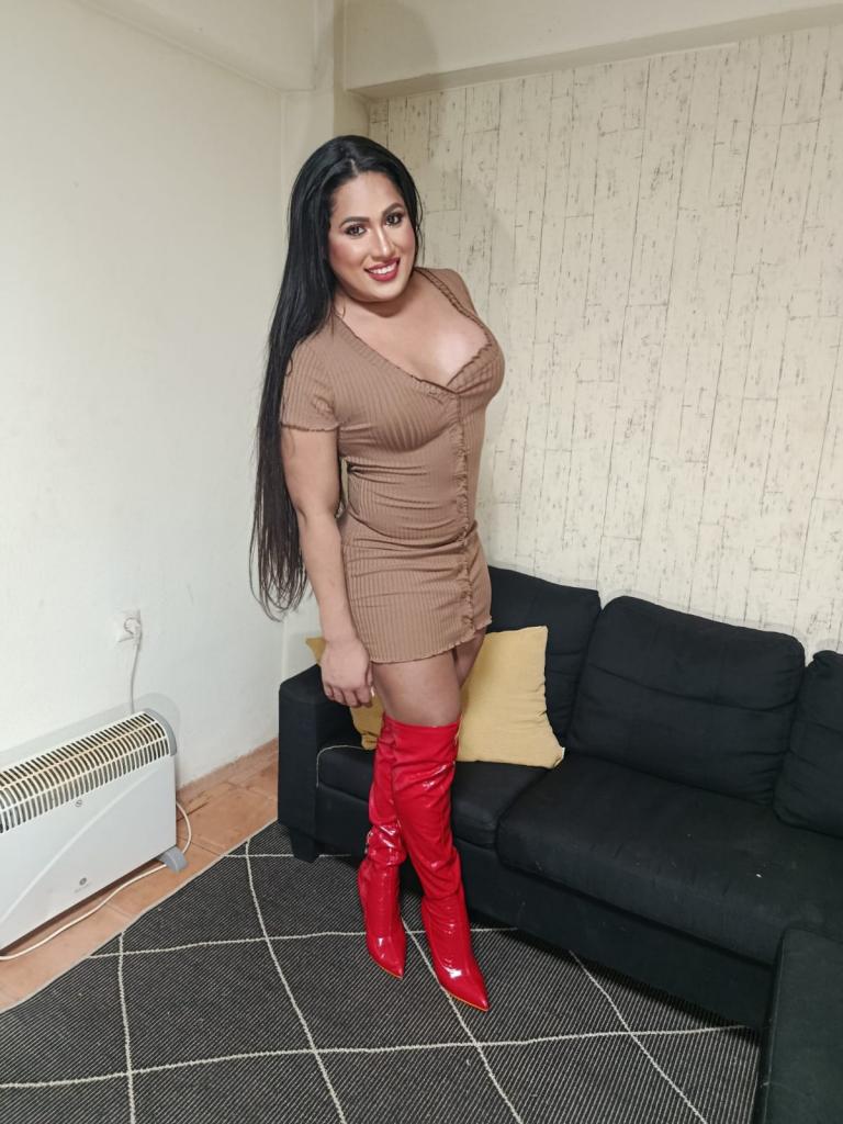611243880: Travesti en Cuenca