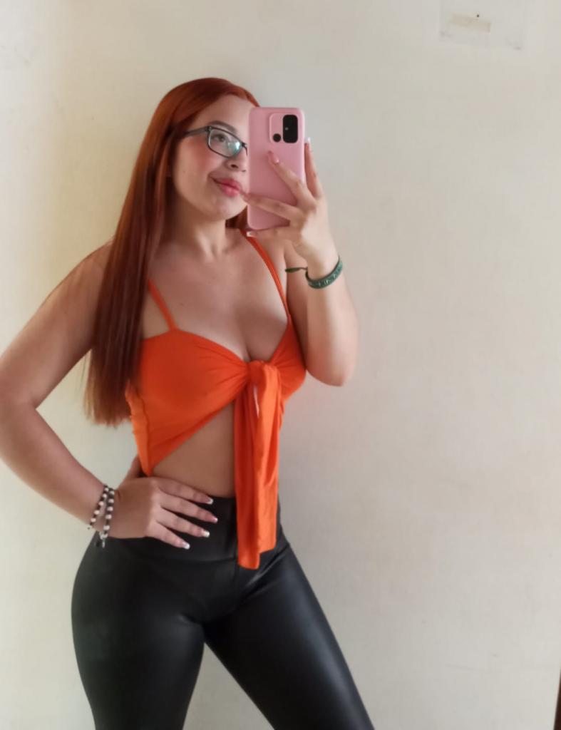 Chica busca chico en Murcia: Chica busca chico