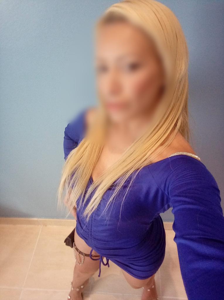 637180148: Chica busca chico en Málaga