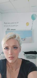 672107425: Chica busca chico en Alicante