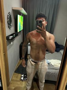 Chico busca chica en Asturias: 