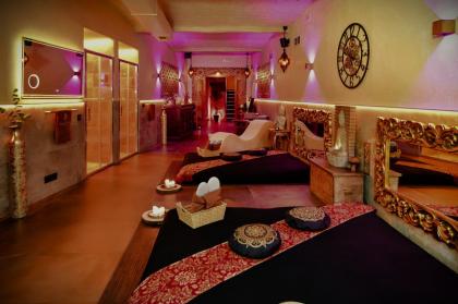 652018896:  en Barcelona