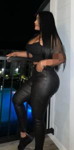 613947998: Chica busca chico en La Coruña