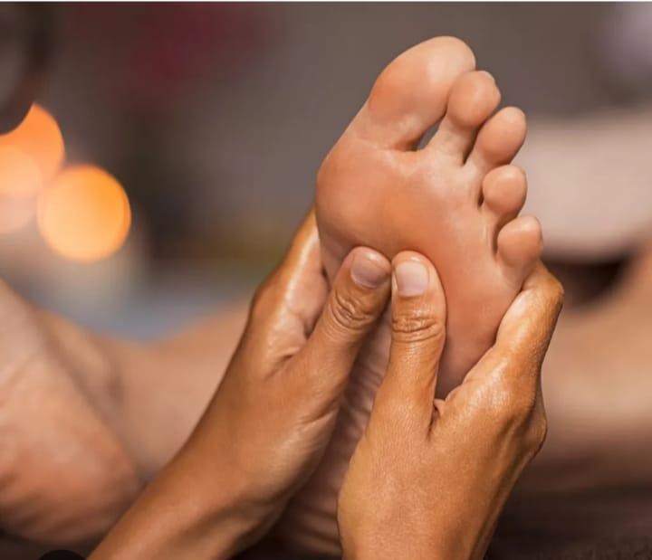 641985754: Chica busca chico en Cuenca