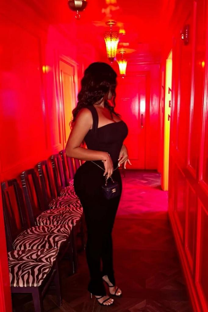 Chica busca chico en Sevilla: 