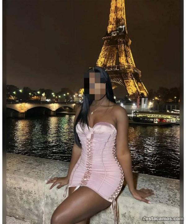 742057494: Chica busca chico en La Coruña