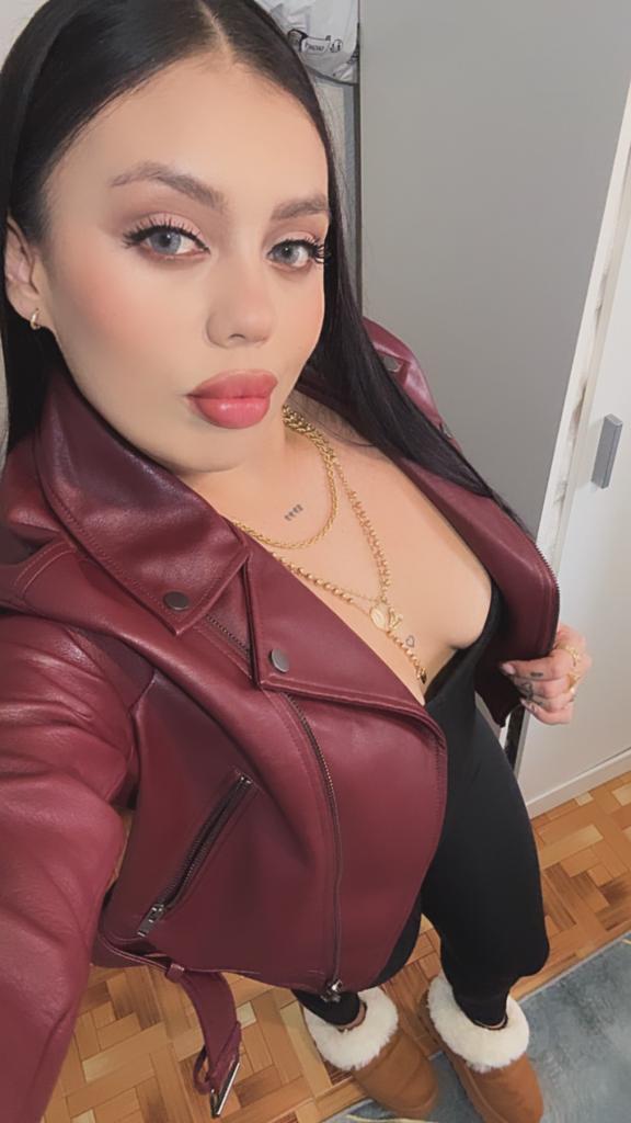 602104840: Chica busca chico en Orense