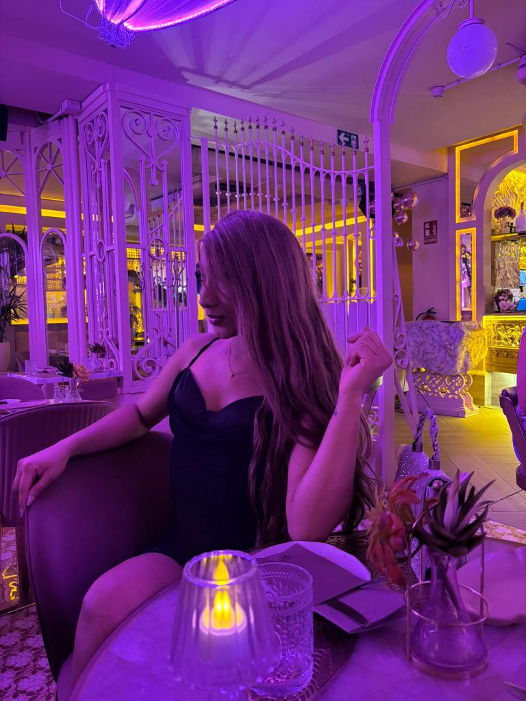 664189895: Virtual en Madrid