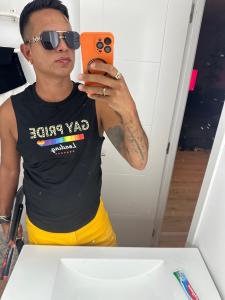 631225566: Chico busca chica en Mallorca