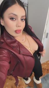 602104840: Chica busca chico en Orense