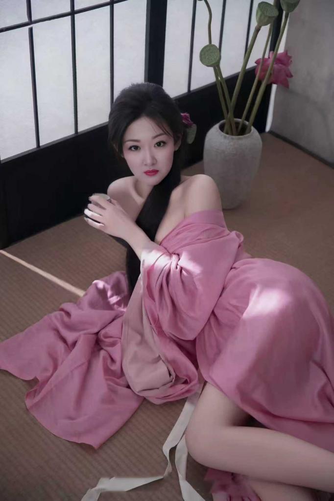 627886330: Chica busca chico en Asturias